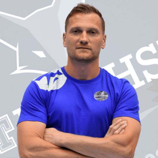 Mario  Maretić
