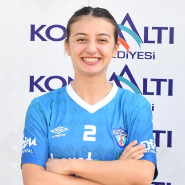 Sena Nur Celik