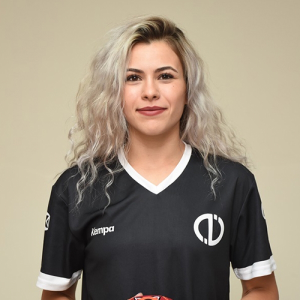 Aysenur Sensoz