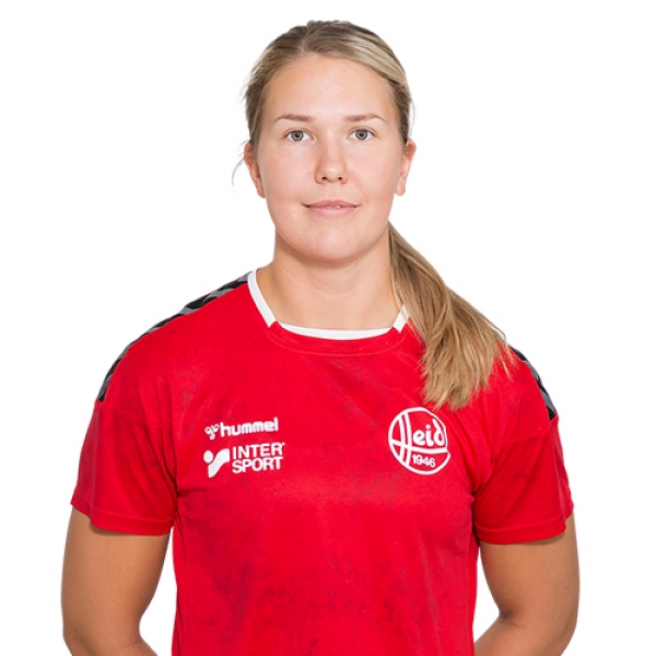 Julia  Walstern