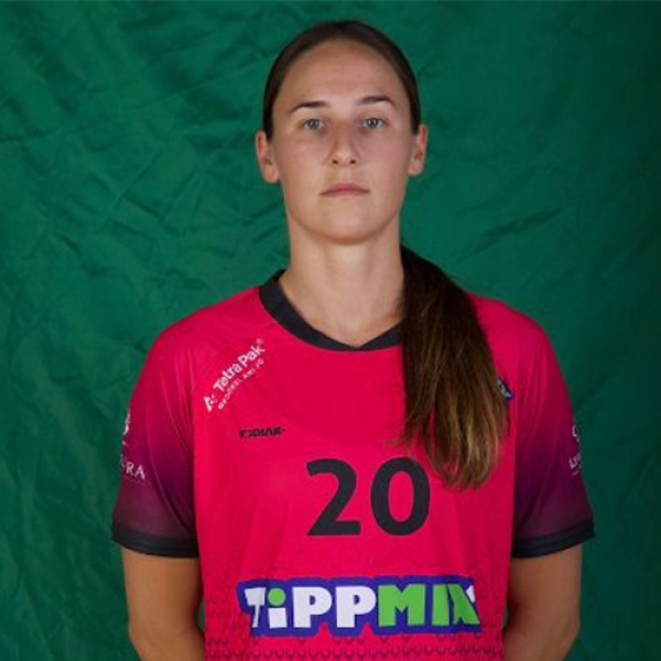 Eszter Smid