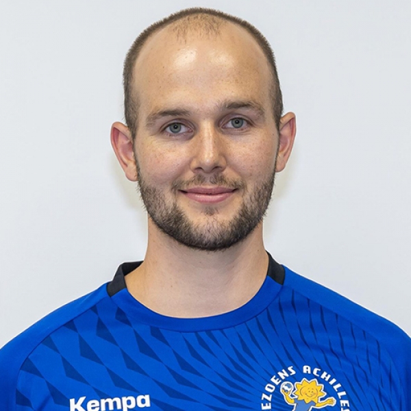 Oracha Van Bommel