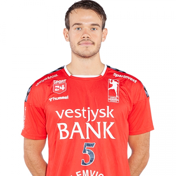Mark  Nikolajsen