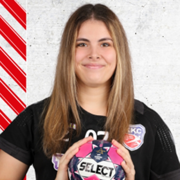 Lili Szabo