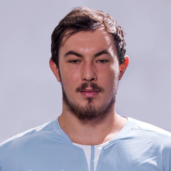 Răzvan  Apostu