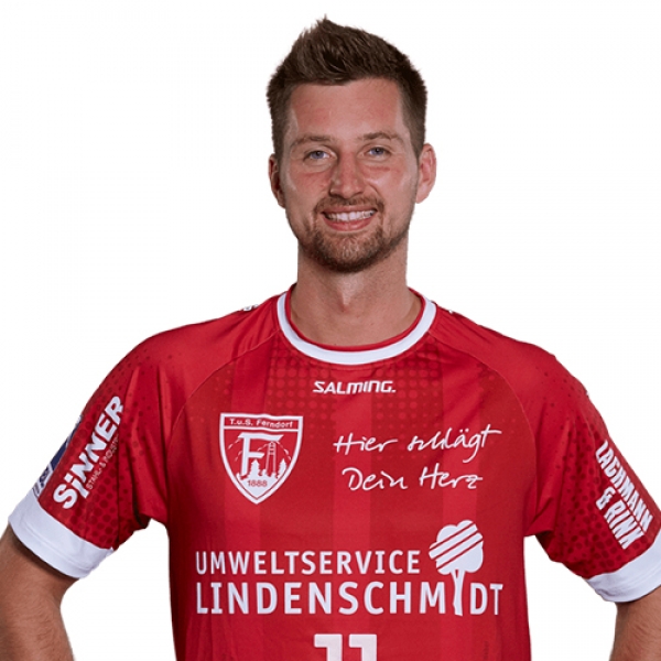 Lucas  Schneider