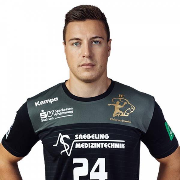 Robin  Hoffmann