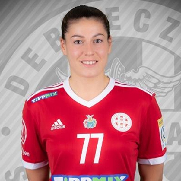 Szabina  Karnik 