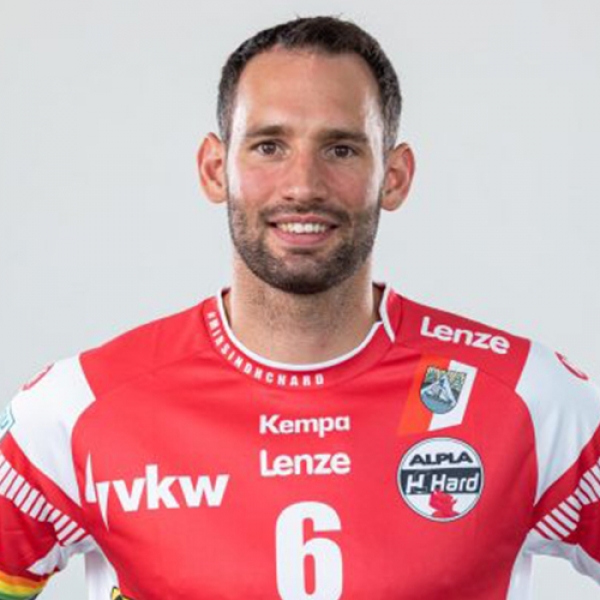 Dominik  Schmid