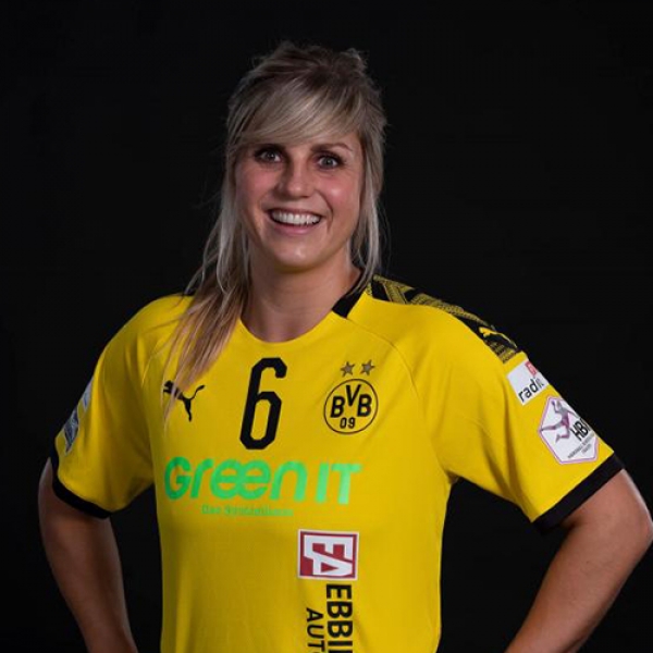 Saskia  Weisheitel
