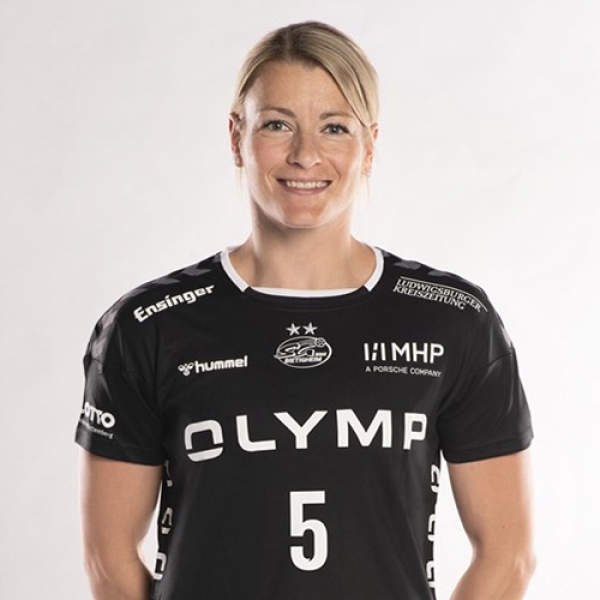 Antje Lauenroth