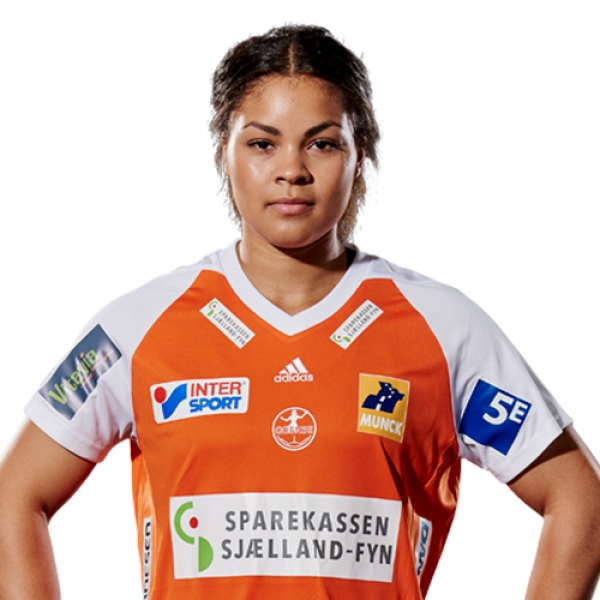 Suzanne  Bækhøj 
