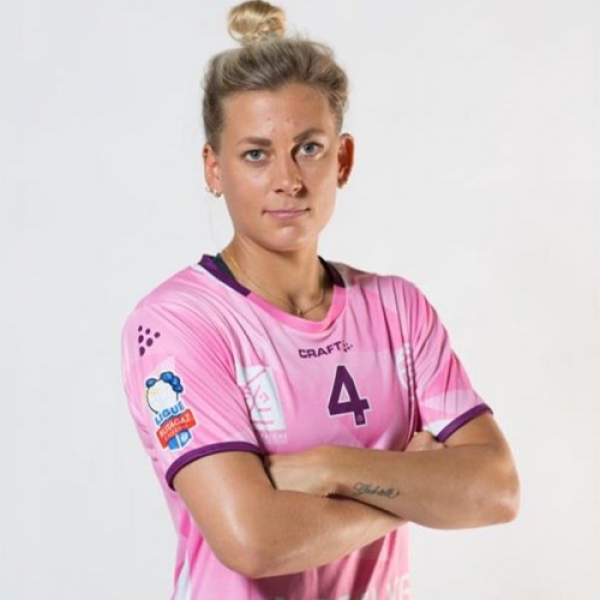 Nathalie  Hagman 
