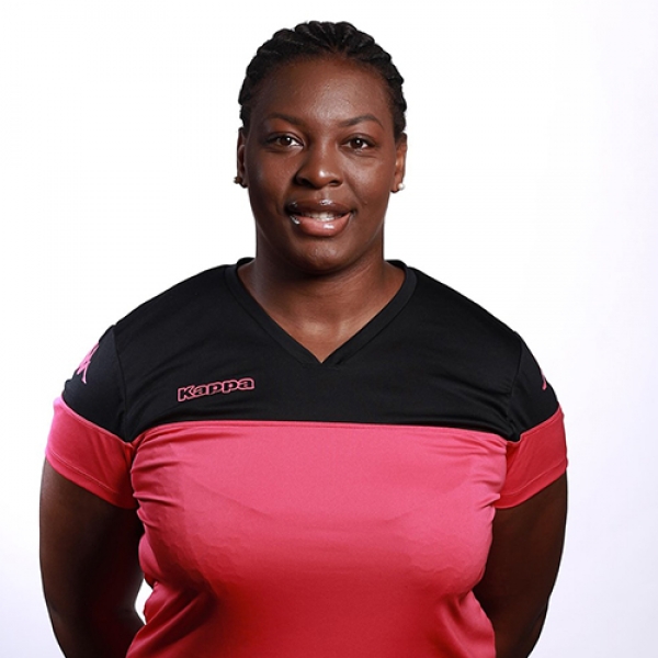 Laura  Kamdop