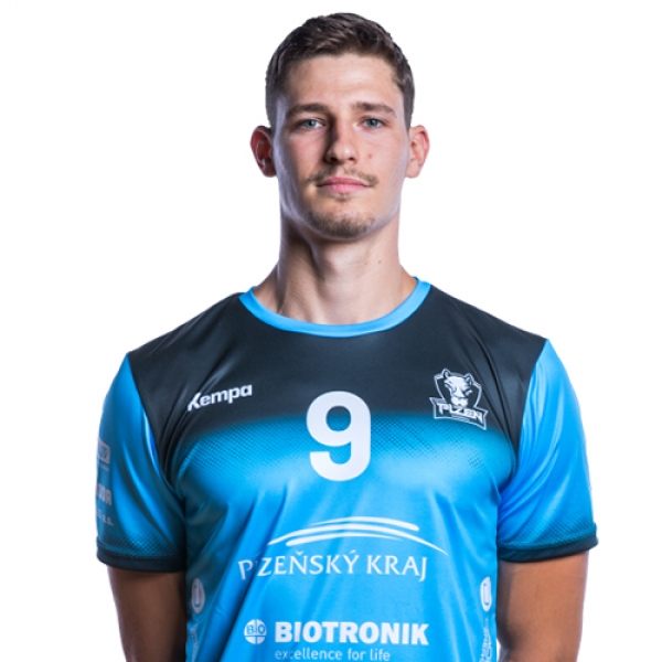 Tomaš  Nejdl