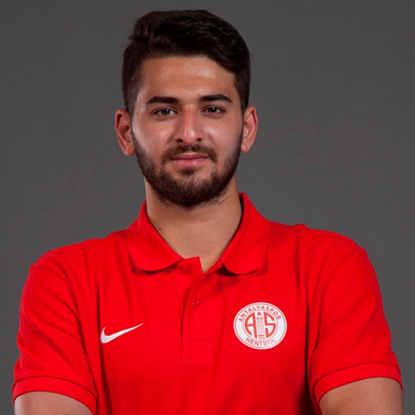 Salih  Uludag