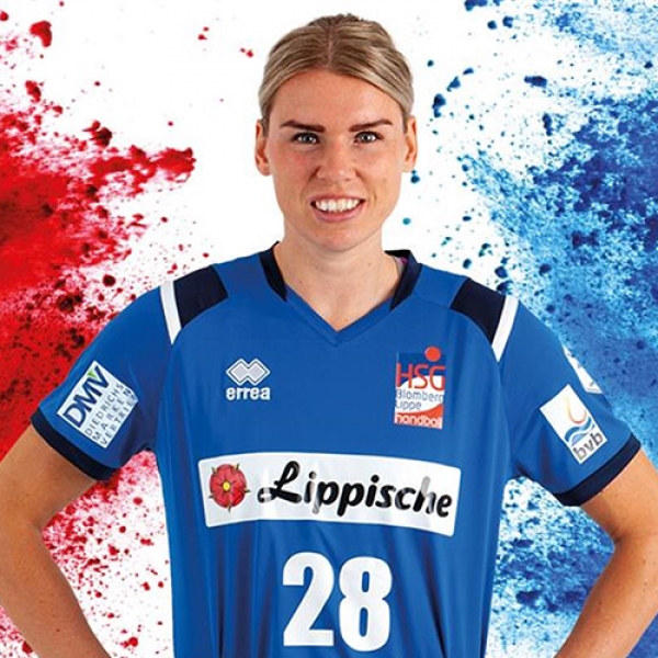 Myrthe  Schoenaker