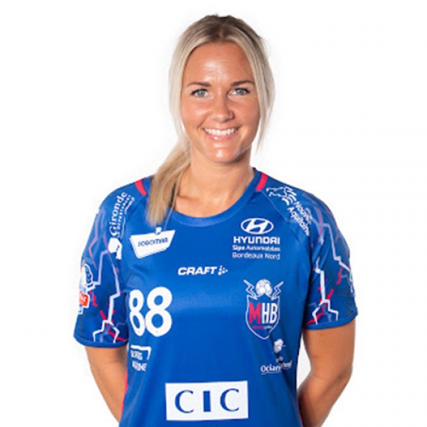 Stine  Svangård