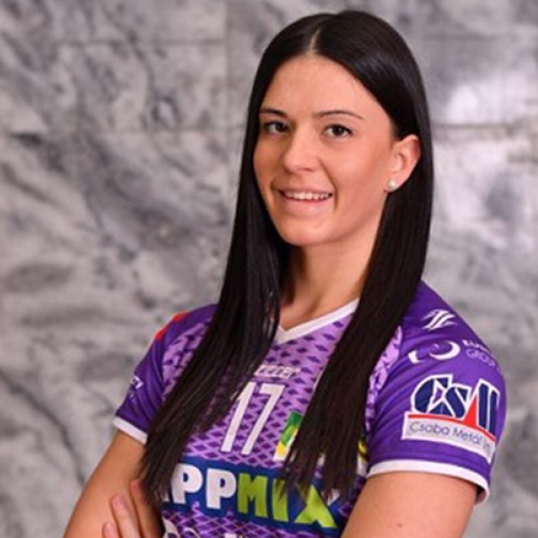 Adrienn  Mihálffy