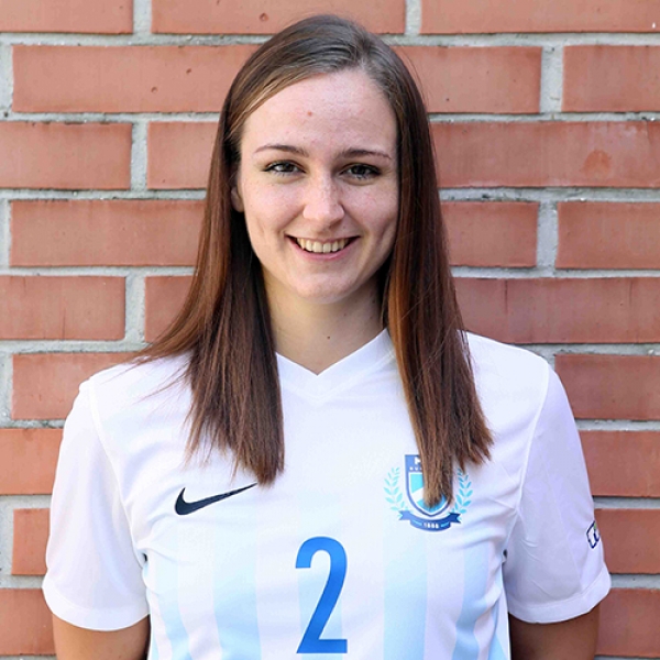 Eszter Tóth