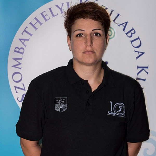 Szabina  Mayer