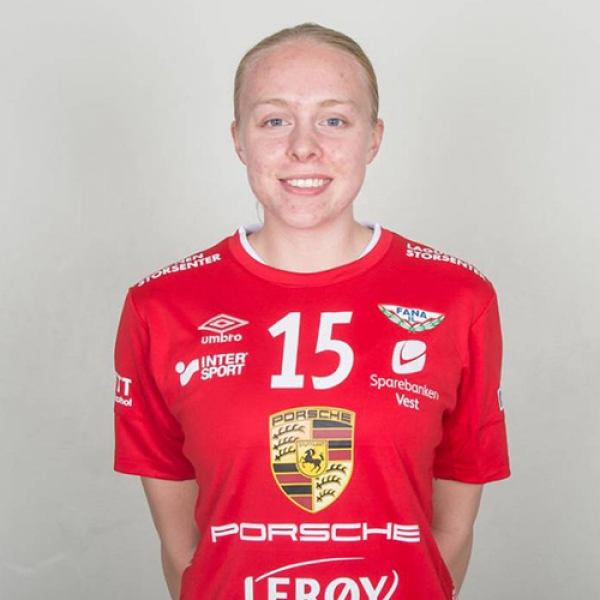 Cathrine  Schjøtt