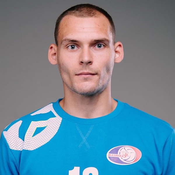 Anton Samsonov