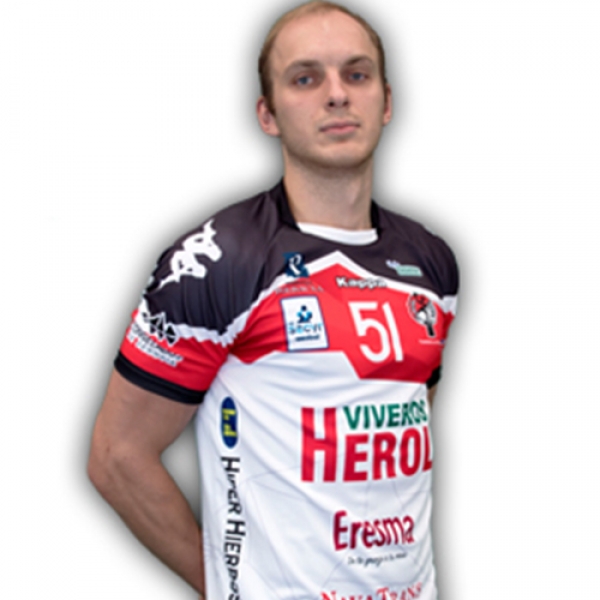 Lukas  Simenas
