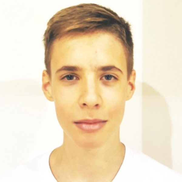 Dominik  Péter
