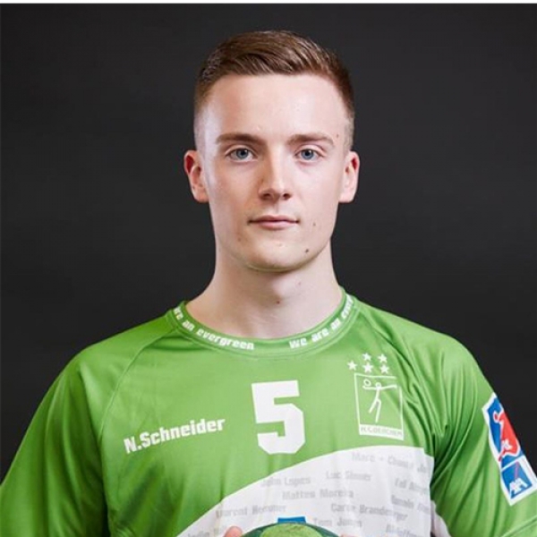 Nick  Schneider