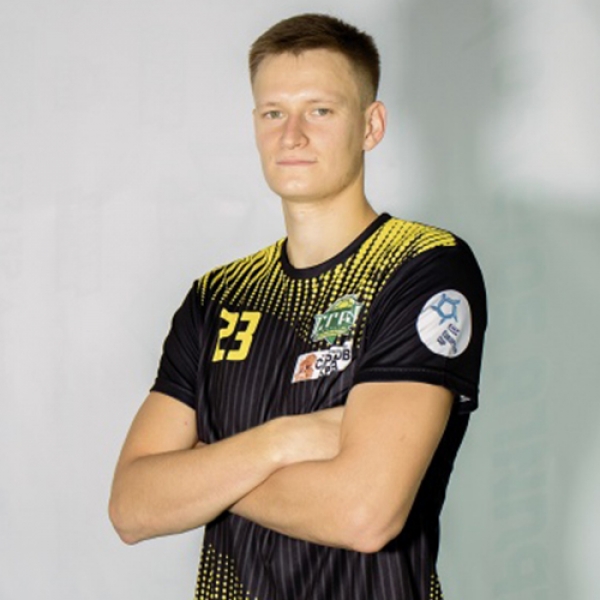 Arseniy  Ukhvarkin