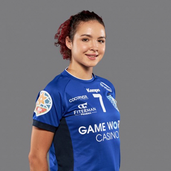 Alicia  Gogirla