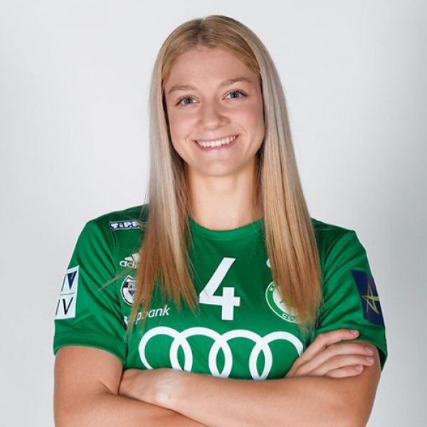 Eszter Ogonovszky