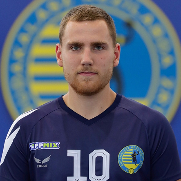 Ákos  Glück