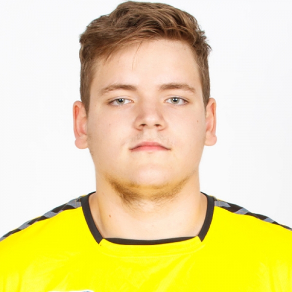 Akos  Takacs