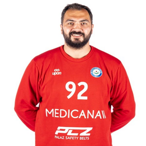Kayhan  Akat