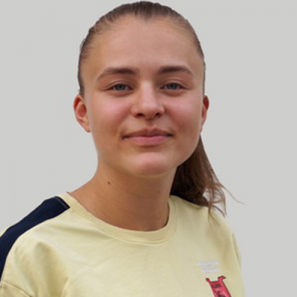 Amna Pidro