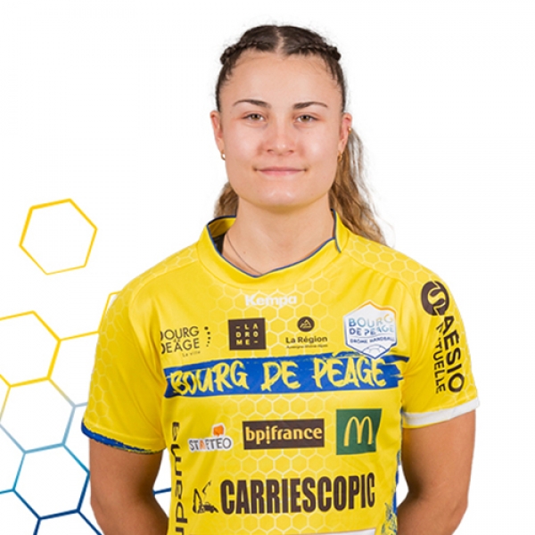 Lucie  Modenel